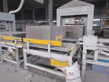 河南無(wú)機(jī)防火門(mén)芯板生產(chǎn)廠家，源頭廠家現(xiàn)貨直營(yíng)，歡迎考察歡迎詢價(jià)